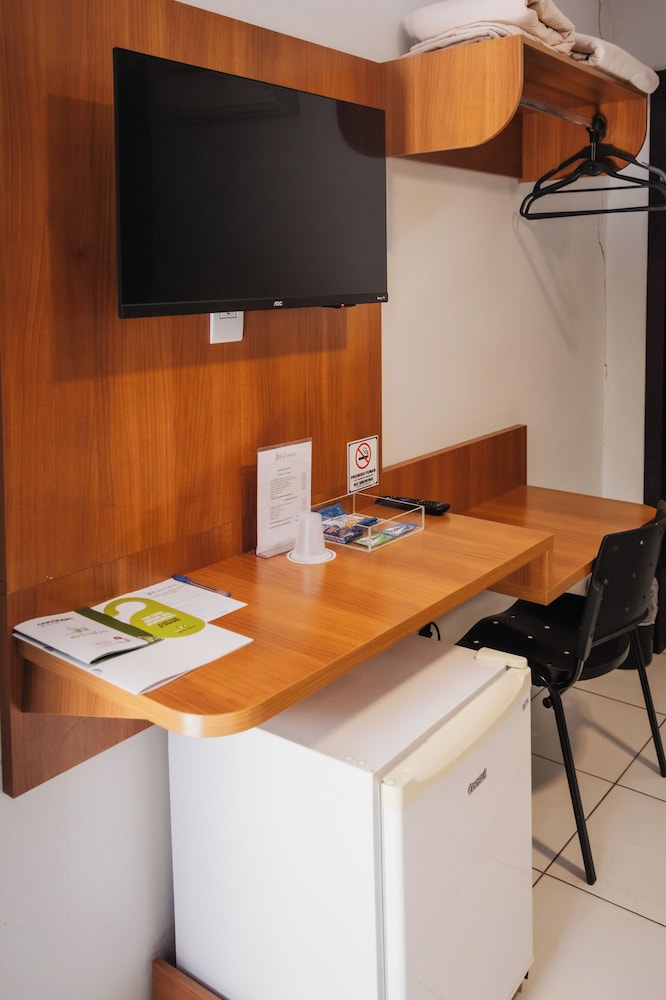 Economy Double Room, Non Smoking photo 2