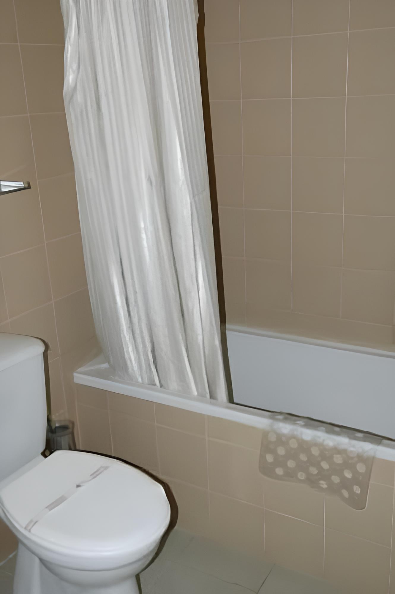 Standard Double or Twin Room photo 3