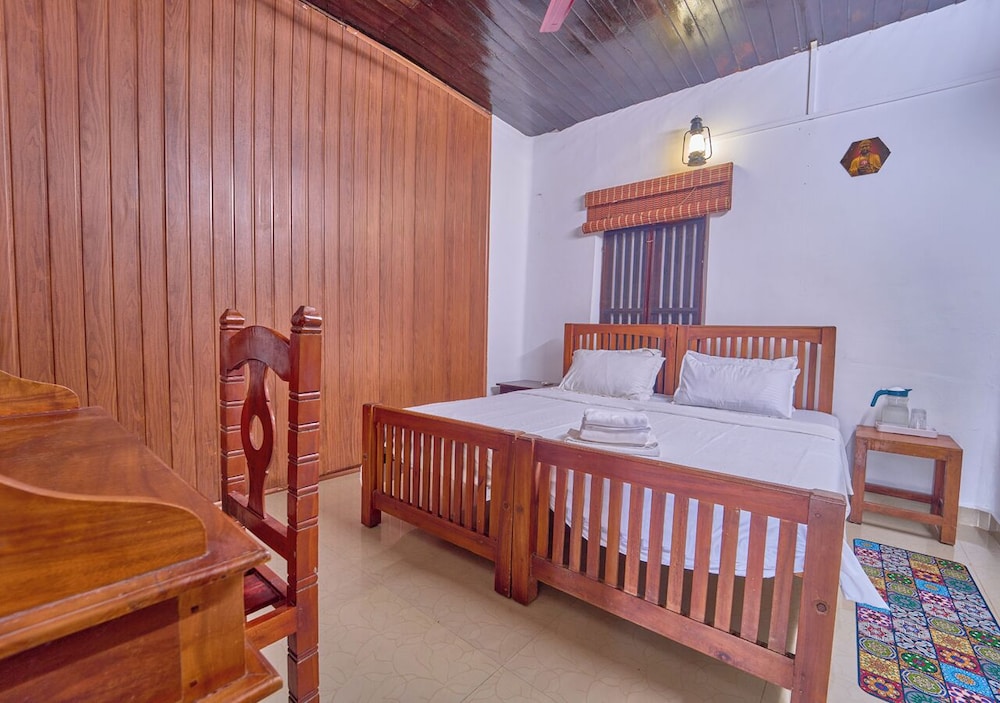 Family Twin Room, Patio, Lake View