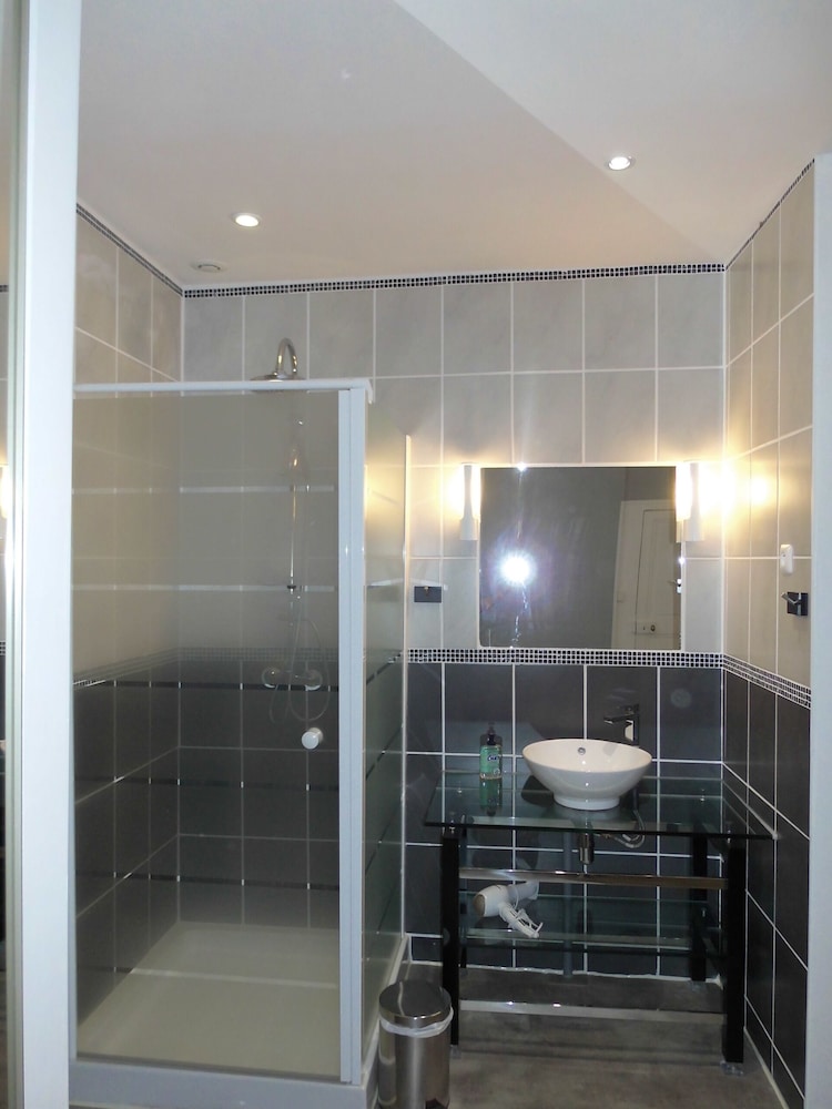 Comfort Double Room, Ensuite (2) photo 3