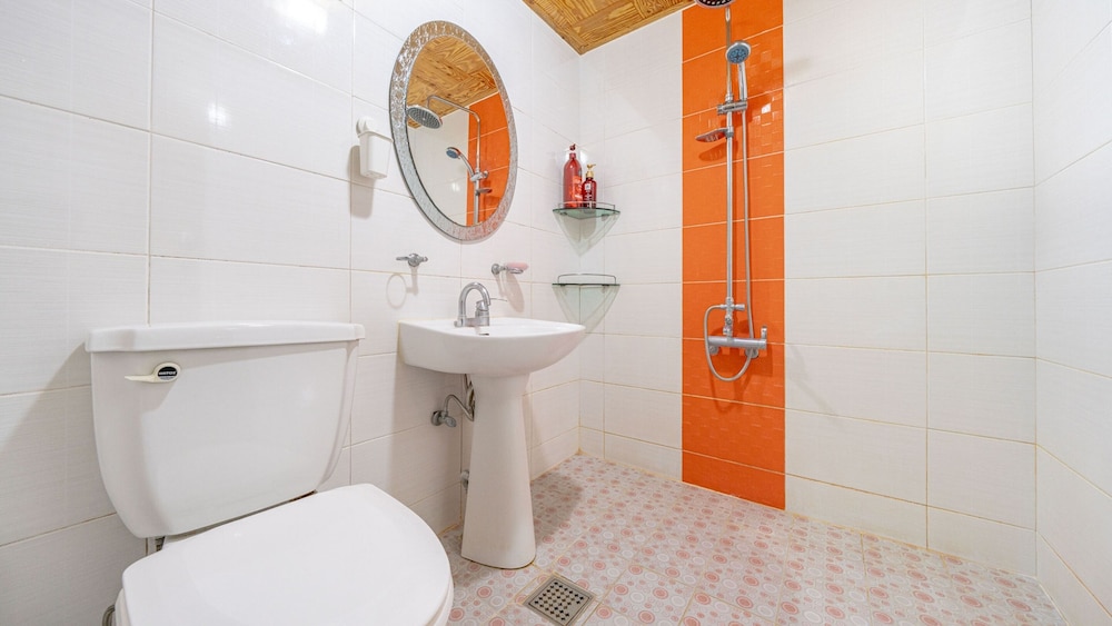 Basic Room, 1 Bedroom (Gogh) - Photo 7