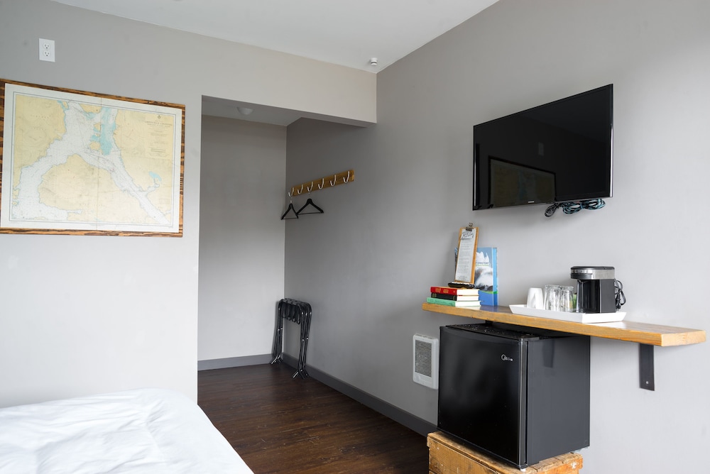 Standard Double Room photo 3