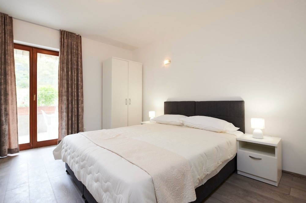 Studio (Antonia - 270m to sea - SA2 Silver(2))