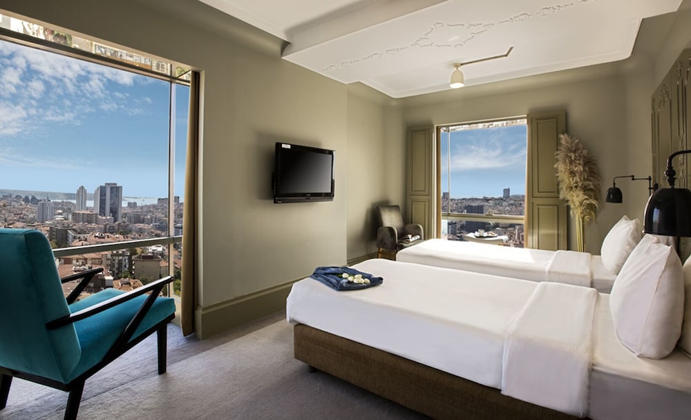 Superior Double or Twin Room, Sea View photo 3