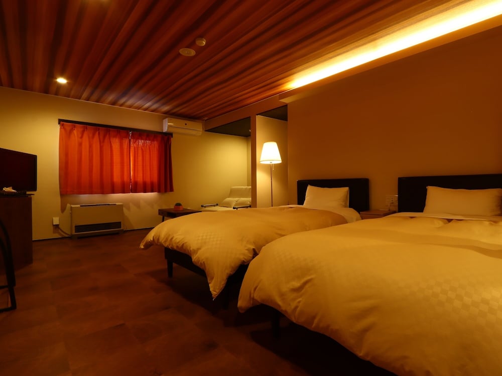 Quadruple Room photo 3