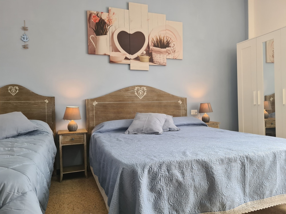 Triple Room, City View