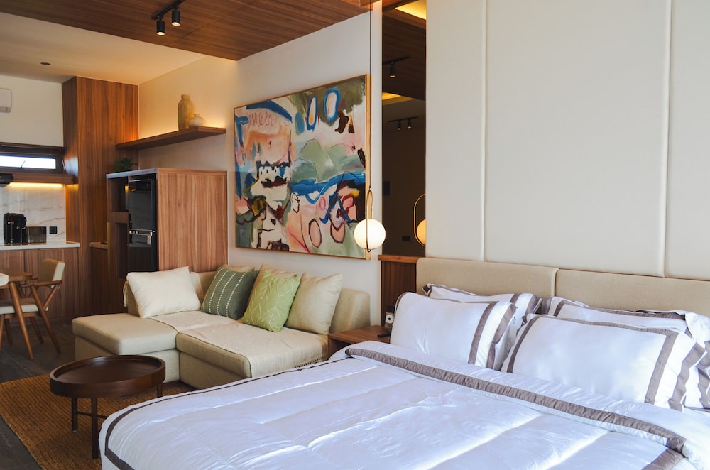 Comfort Studio, 1 King Bed, Kitchen