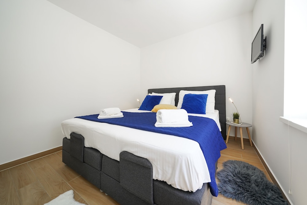 Premium Apartment photo 3