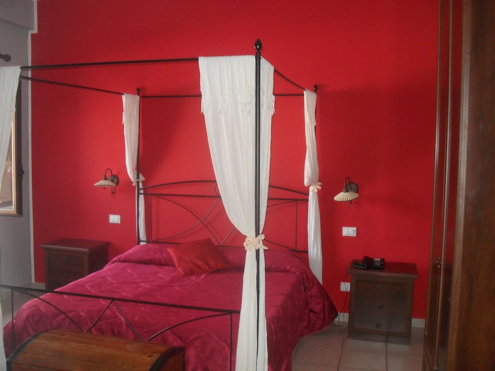 Classic Double Room photo 1
