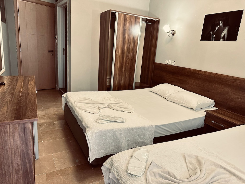 Economy Double or Twin Room