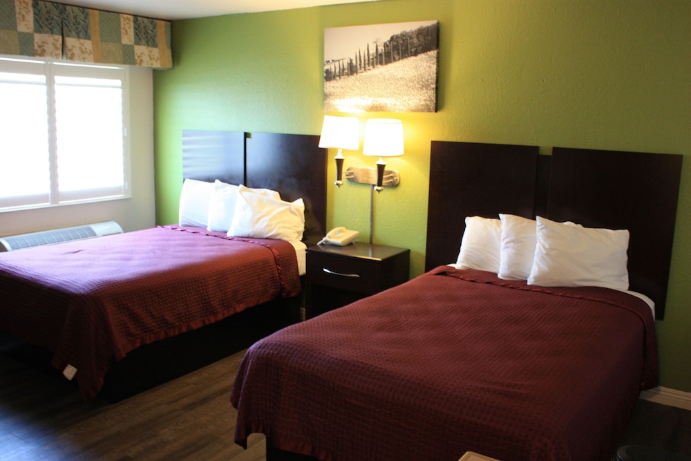 Standard Double Room, 2 Double Beds photo 2
