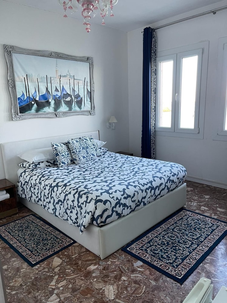 Superior Double Room, Sea View, Oceanfront photo 2