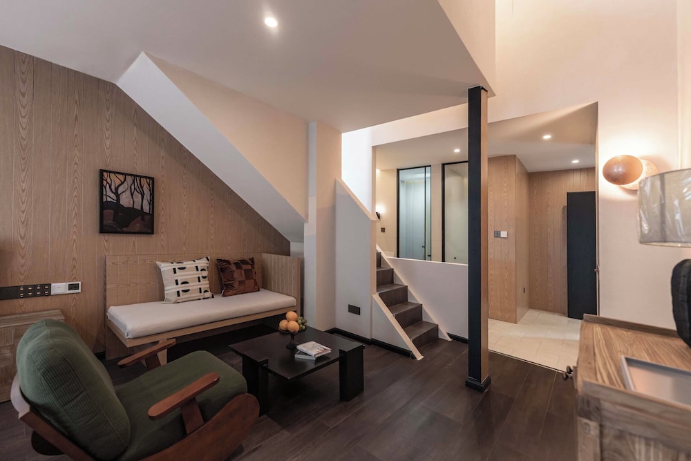 Family Suite, Hill View photo 3