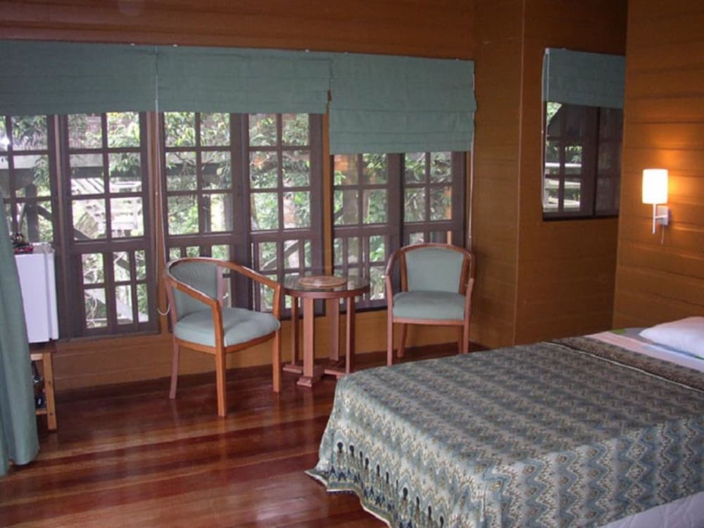 Tree House photo 3