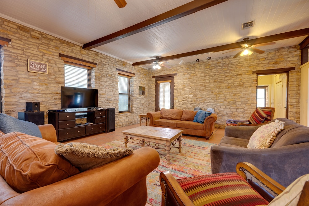 House (5 Bedrooms) photo 1