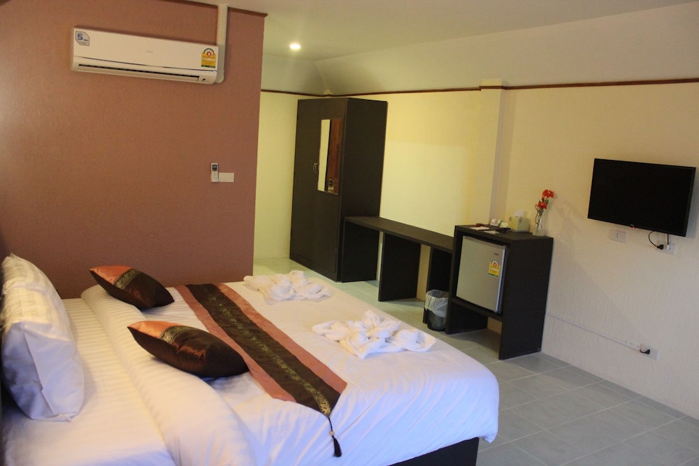Triple Room photo 2