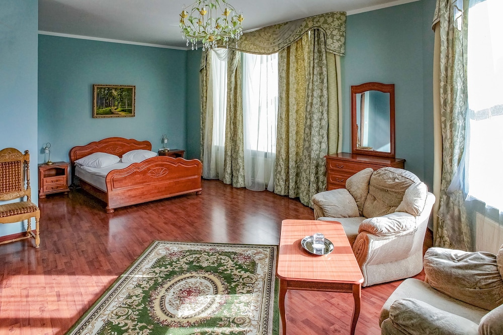 Suite, River View photo 1