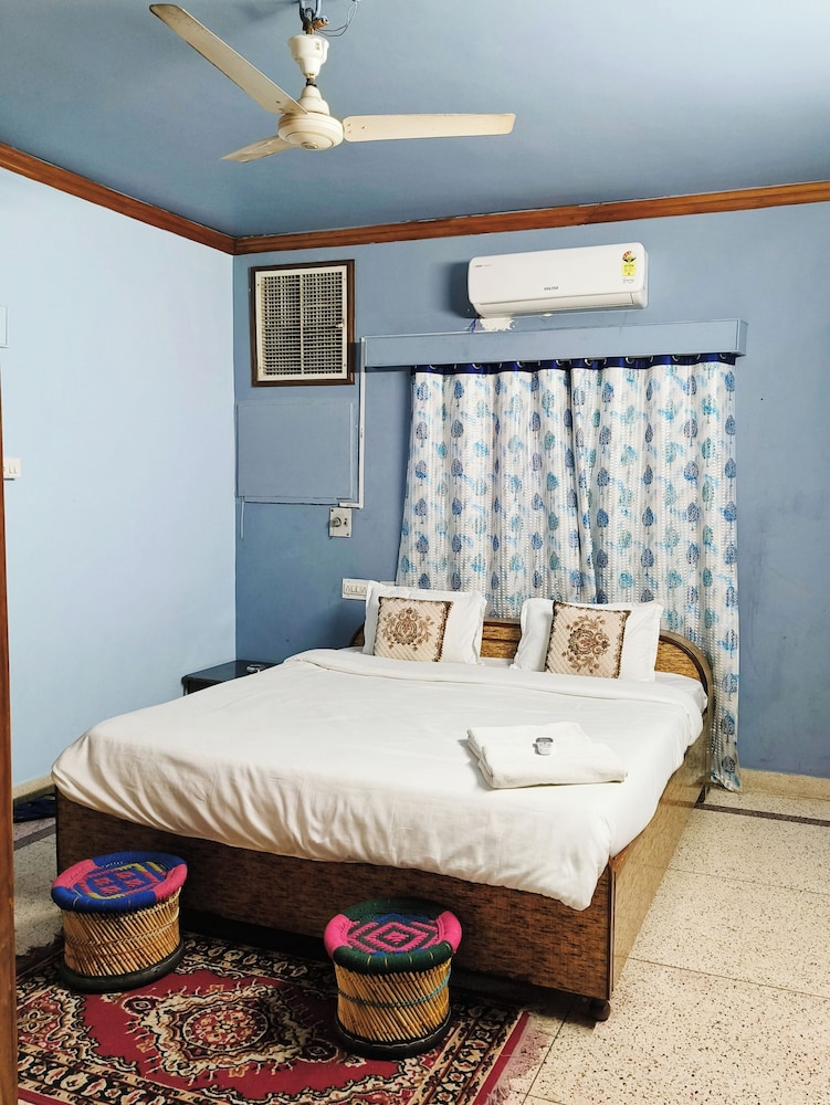 Deluxe Room - Photo 4