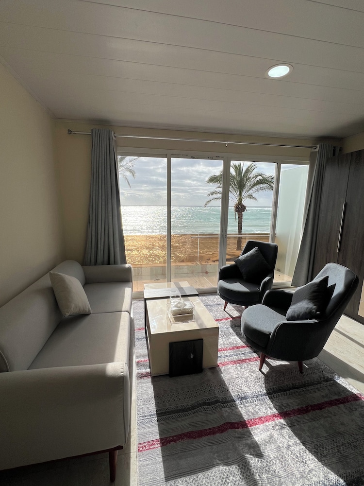Studio Suite, Balcony, Beach View