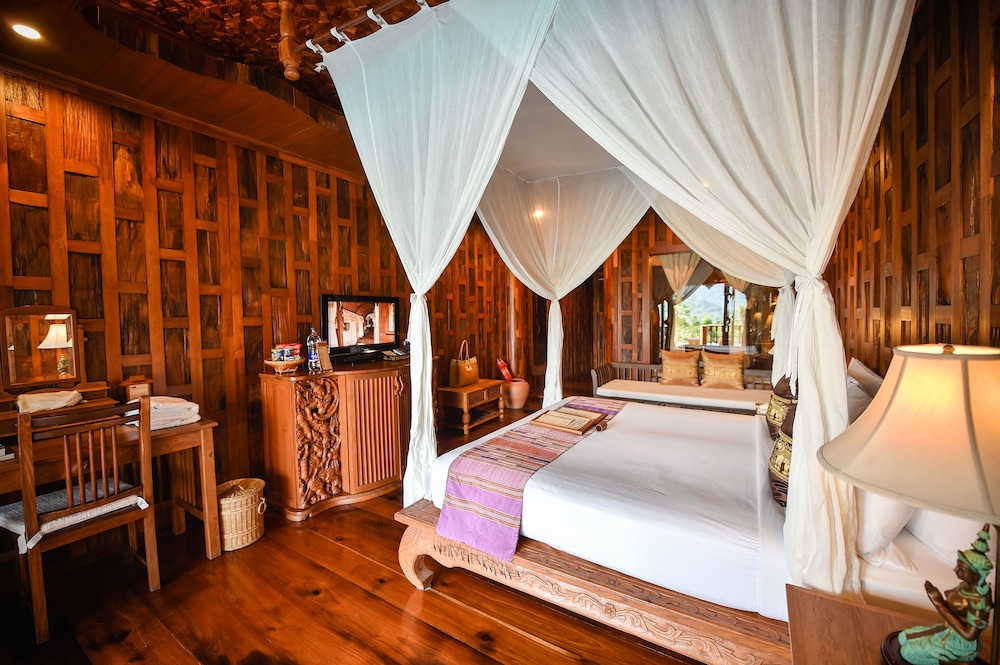 Supreme Deluxe Pool Access Room (Room Only) - Photo 3