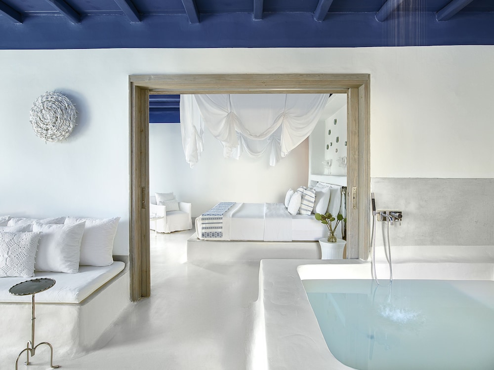 Endless Blu on the Waterfront with Private Pool - Photo 7