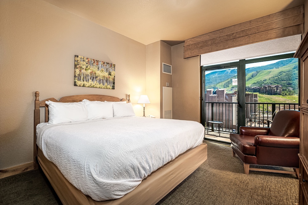 Condo, 2 Bedrooms (1 King, 2 Queen, 2 bath) - Photo 4