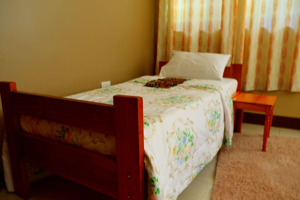 Single Room photo 3