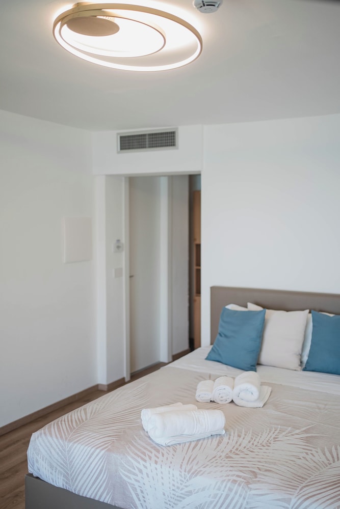 Comfort Double or Twin Room, Sea View photo 2