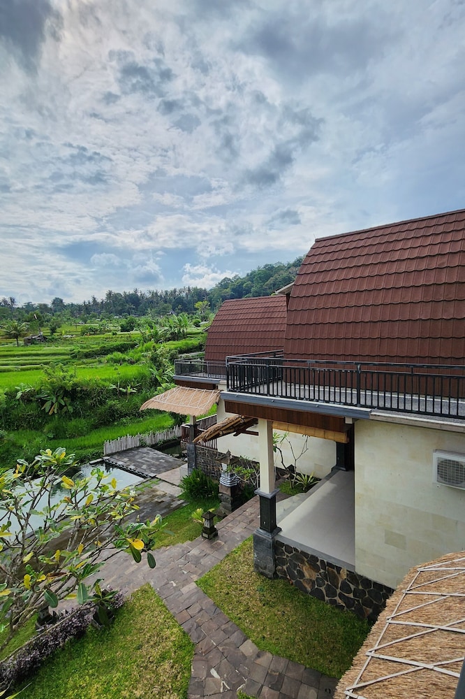 Lumbung House - Photo 3