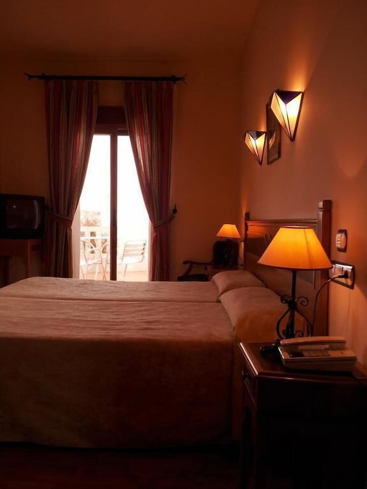 Double Room, 1 Double Bed, Terrace, Mountain View - Photo 1