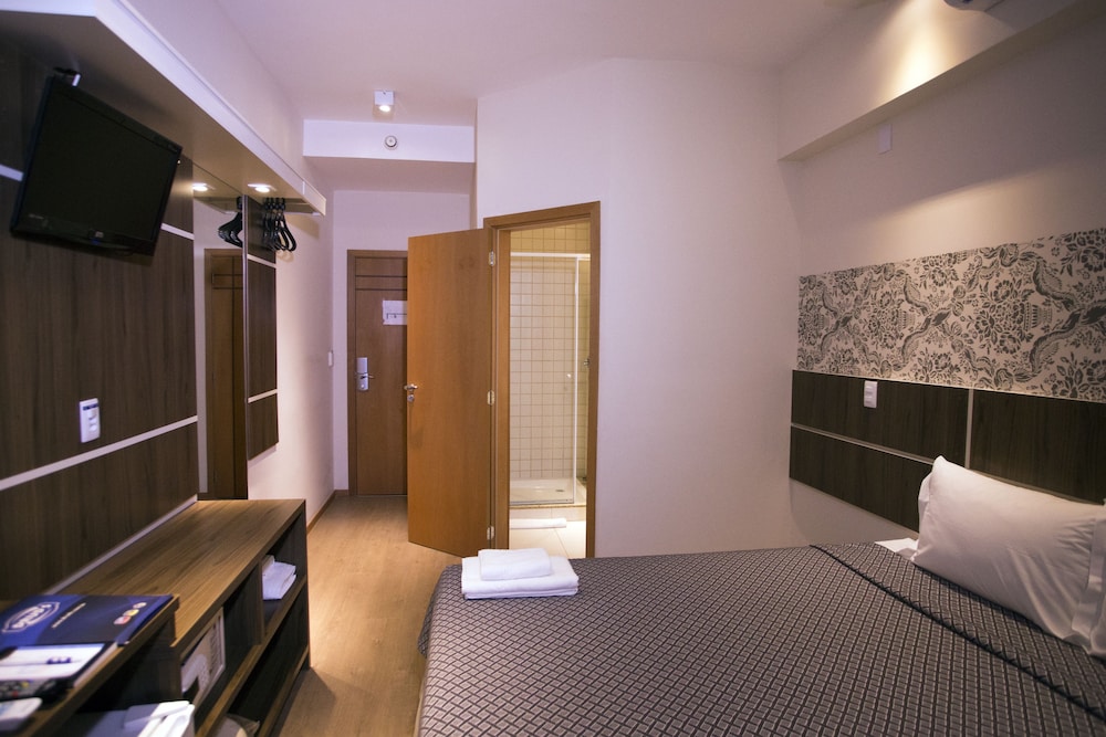 Standard Double Room photo 3