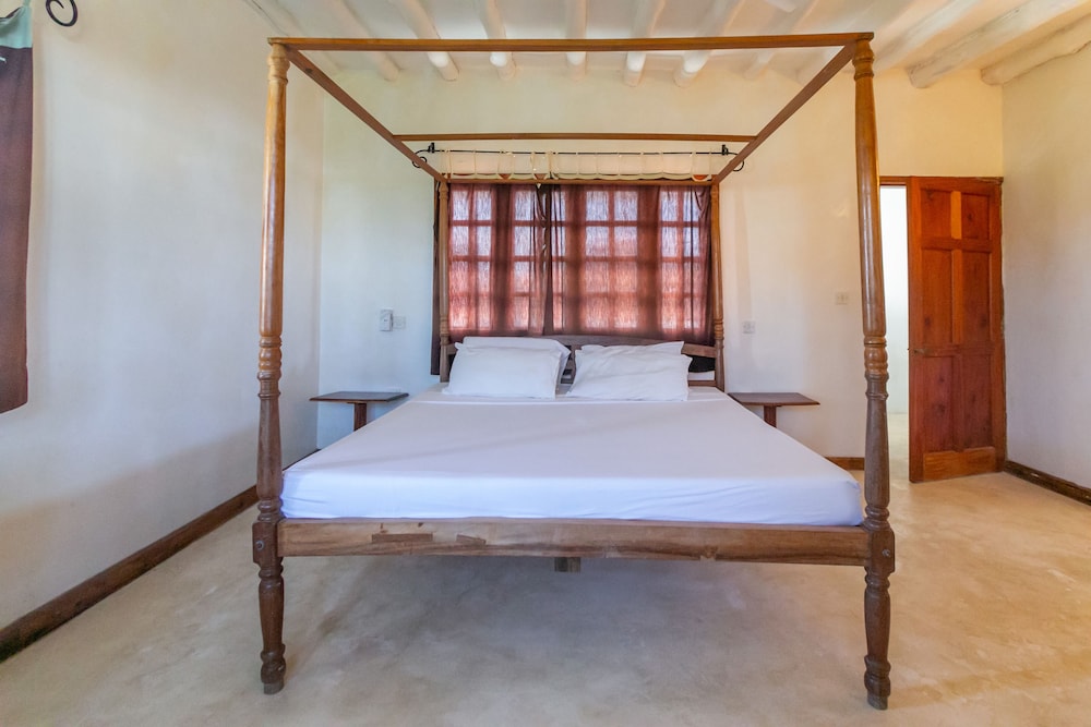 Family Villa, 5 Bedrooms, Balcony, Pool View photo 2