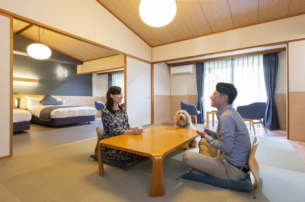 Japanese-Western-Style Room photo 2