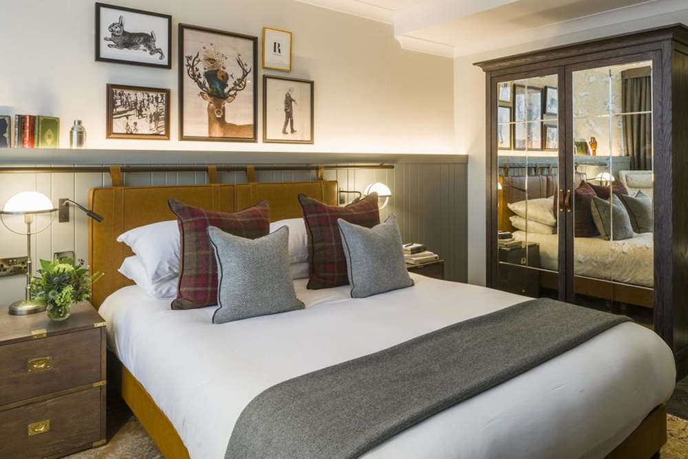 Room, 1 Double Bed (Essential)