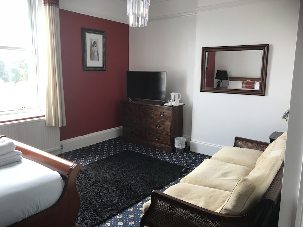 Standard Double Room, 1 Double Bed, Non Smoking, Park View photo 1