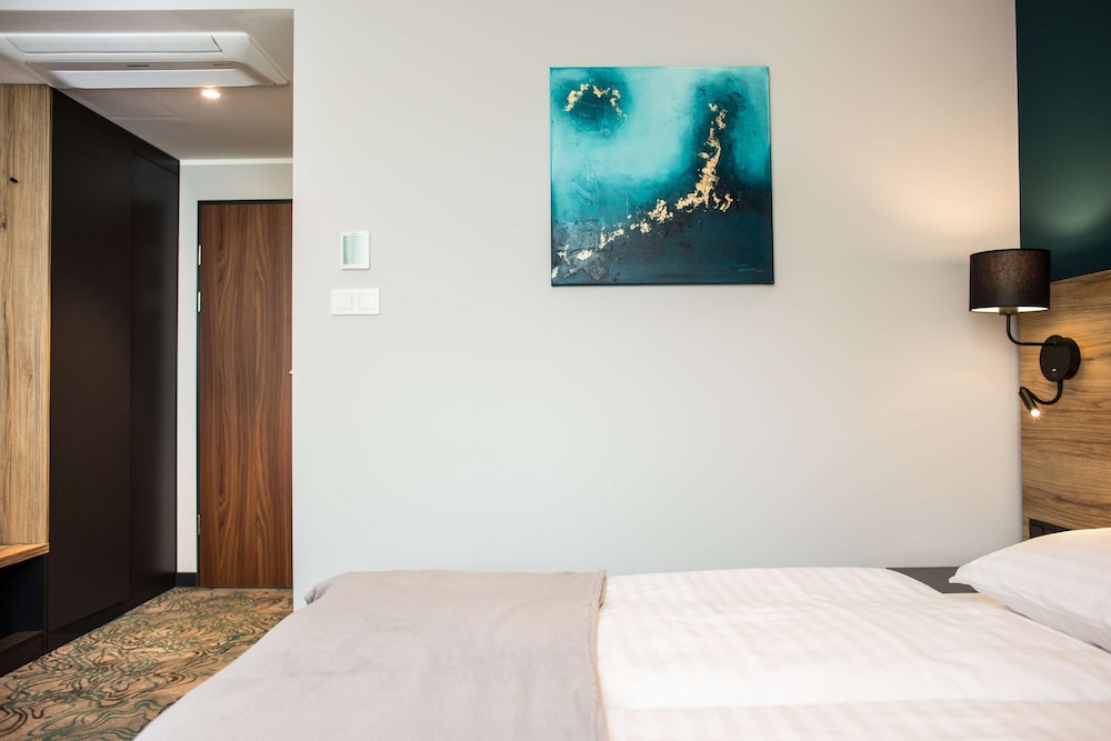 Standard Room, 1 Double Bed - Photo 7