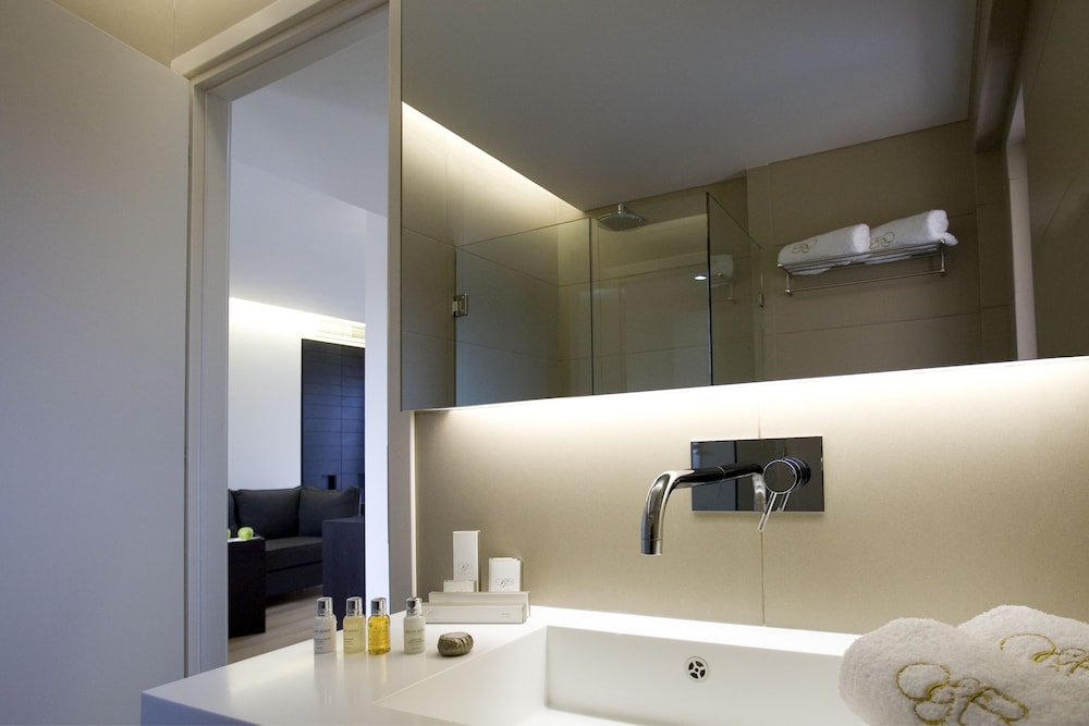 Junior Suite (Acropolis View)
