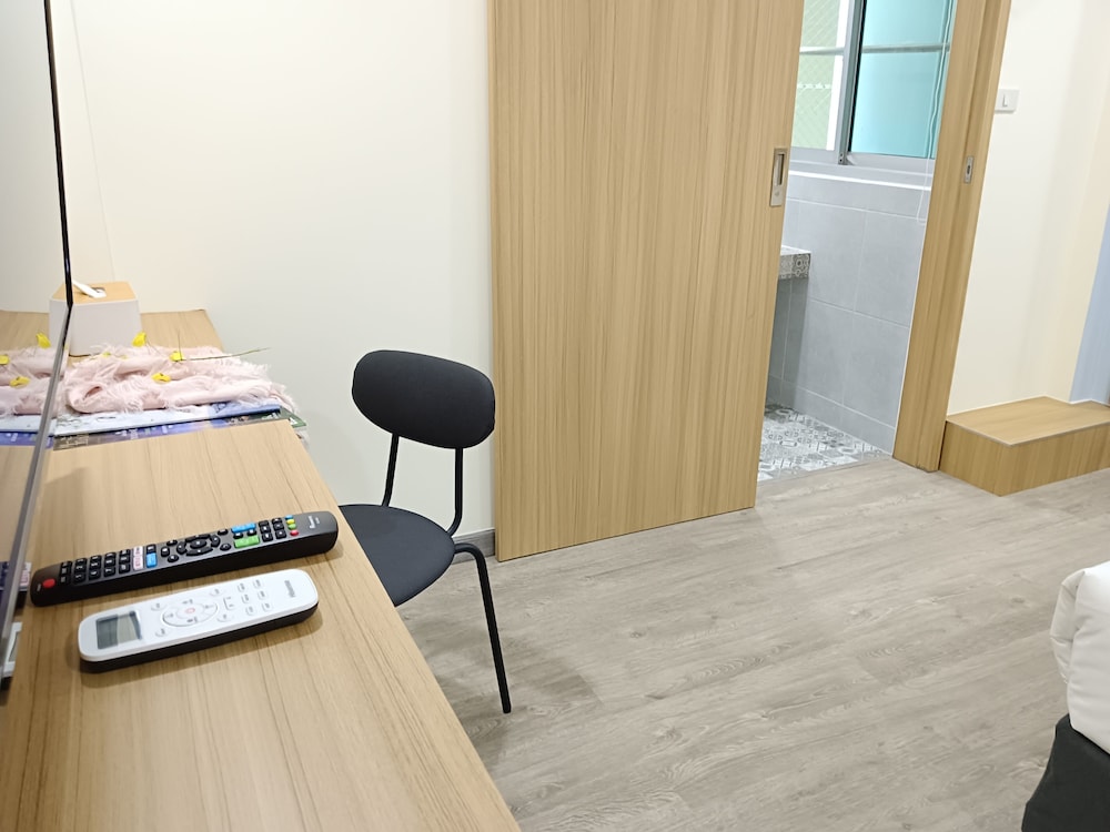 Superior Twin Room - Photo 8