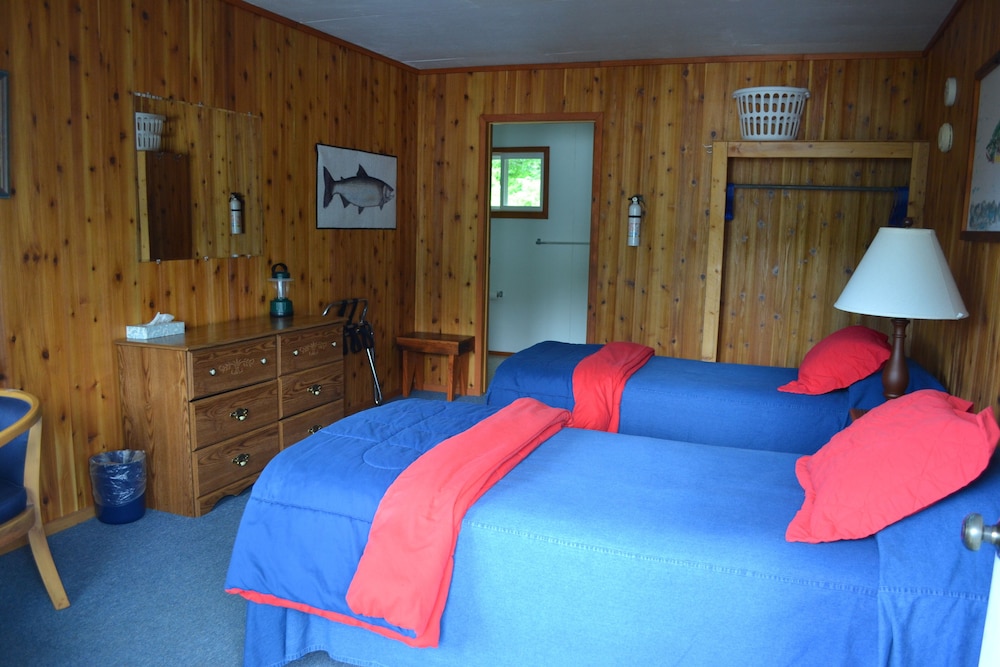 Basic Twin Room photo 1