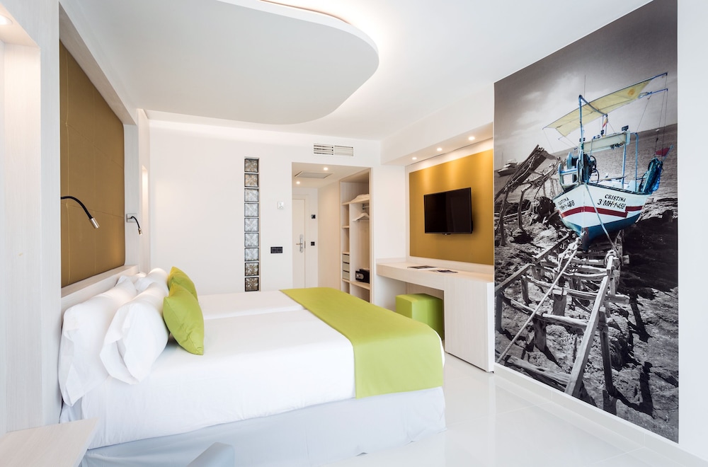 Double Room, Terrace (Embrace Solarium) thumbnail 6