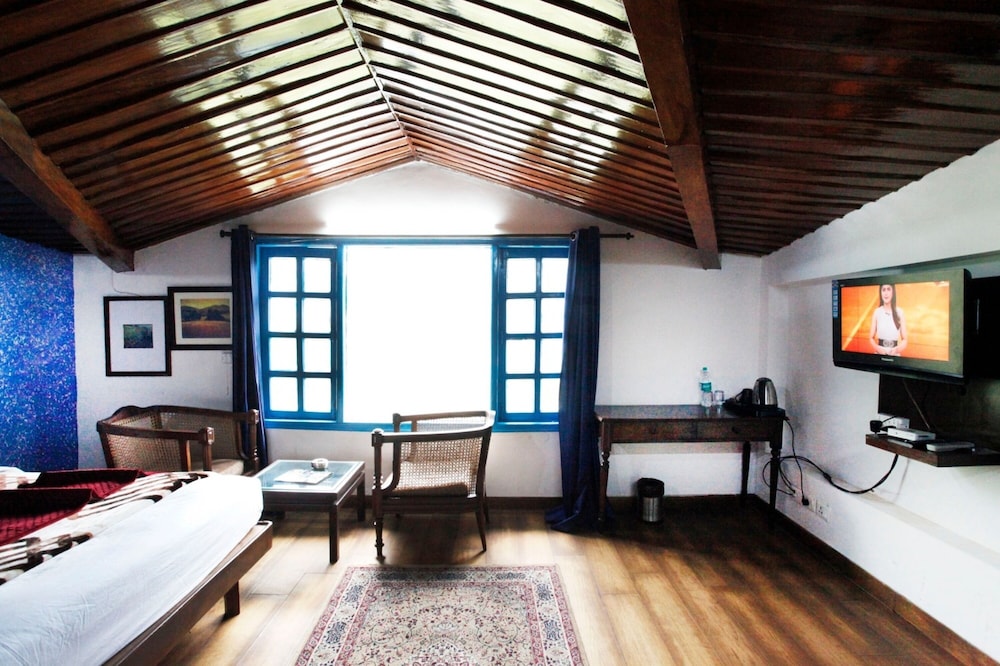 Luxury Double Room, 1 King Bed - Photo 5