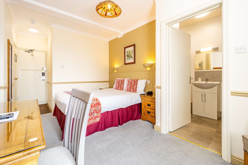 Standard Room, 1 Double Bed, Non Smoking photo 3