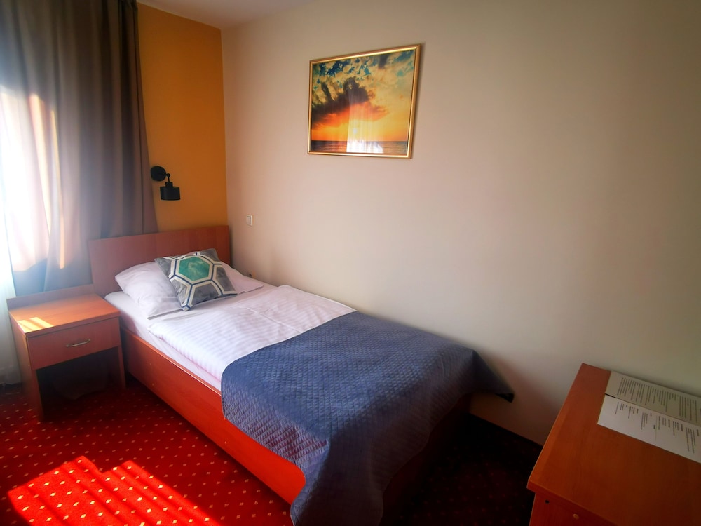 Standard Single Room photo 2