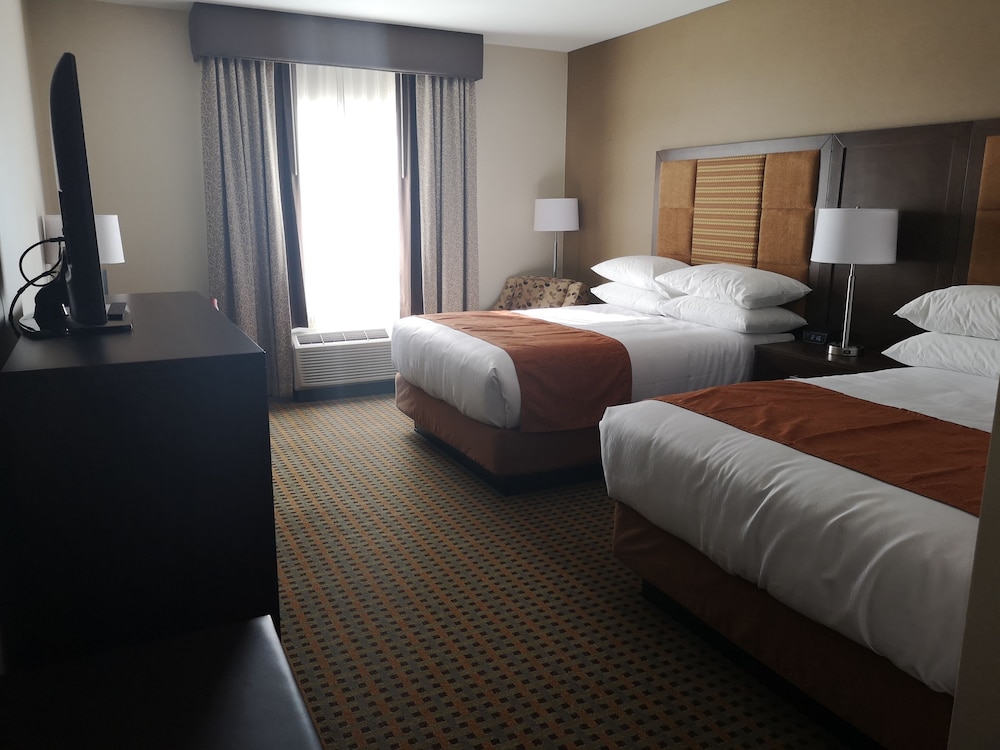Standard Room, 2 Queen Beds, Non Smoking, Microwave