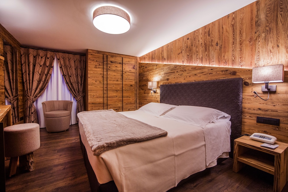 Standard Double Room - Photo 5