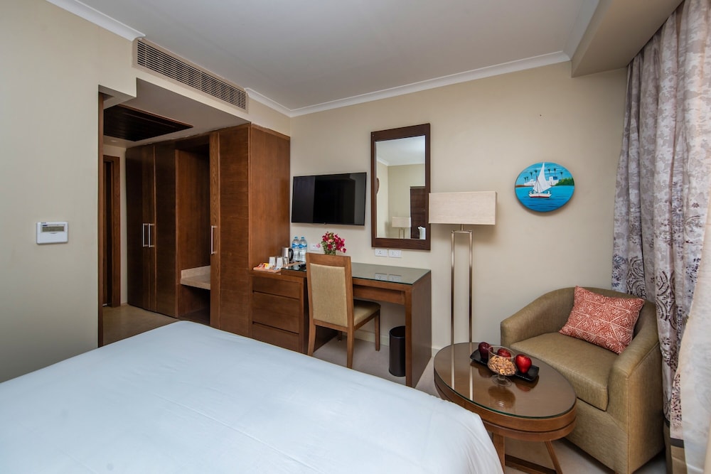Double Room, Balcony, Lake View photo 3