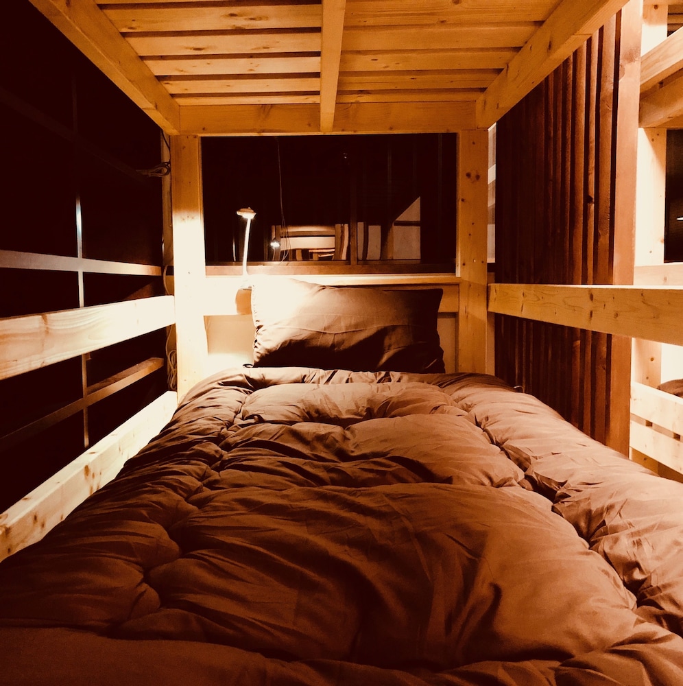 Basic Quadruple Room photo 1