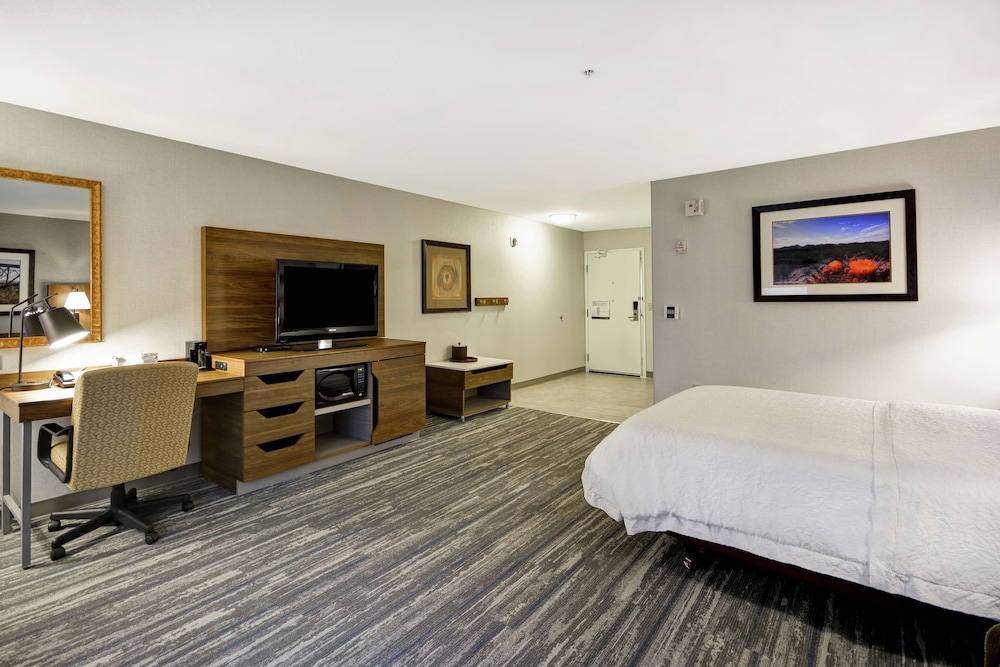 Room, Accessible, Non Smoking - Photo 1