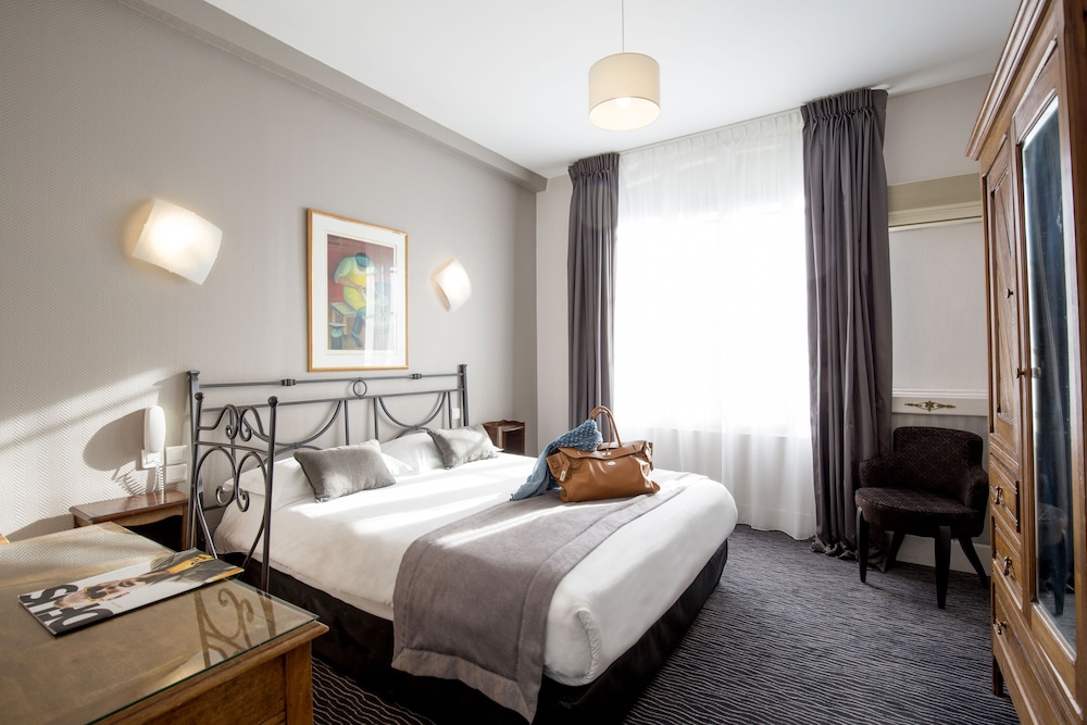 Chambre classique, double bed only. photo 2