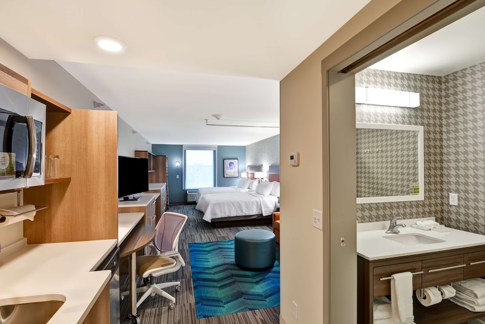 Studio, 2 Queen Beds, Accessible, Bathtub photo 1